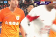 🤫做个人情？王大雷弃门头球被没收，颜骏凌没有快发